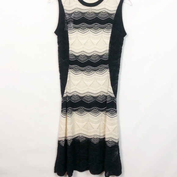 MISSONI Sleeveless Knit Dress - Picture 6 of 9